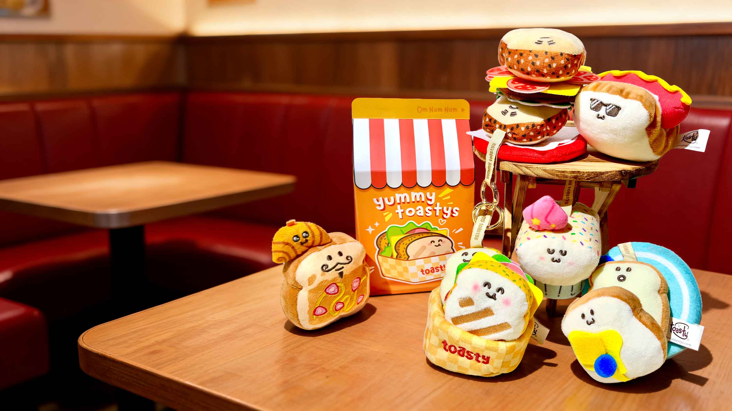 Yummy Toastys: Mystery Plush Series 3